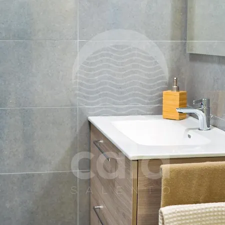 Kelly By Cala Salento